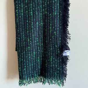 NWOT Etam blue and green textured scarf